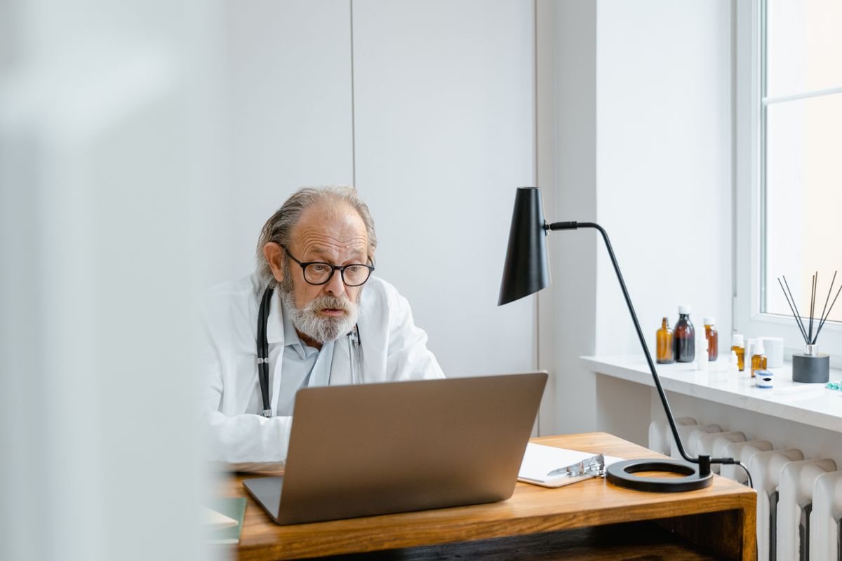 Reviewing digital advertising campaign performance for a clinic
